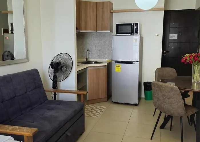 Cozy Unit With Sofabed In Avida Riala It Park Apartament Cebu